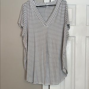 Used striped Old Navy top